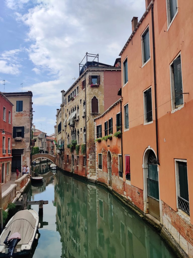 Canaux visiter à Venise