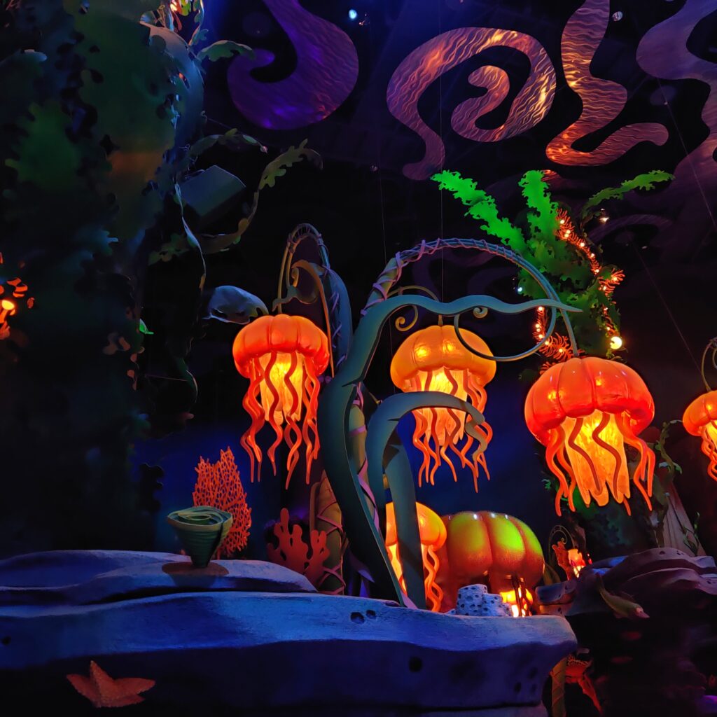 Intérieur du land de La Petite Sirène à Tokyo Disney Sea